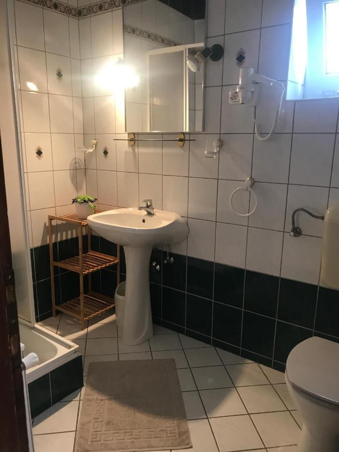Majlath Vendeghaz Hotell Bük Exteriör bild