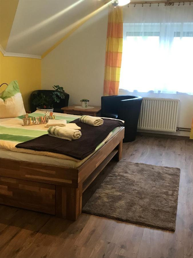 Majlath Vendeghaz Hotell Bük Exteriör bild