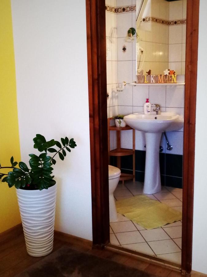 Majlath Vendeghaz Hotell Bük Exteriör bild