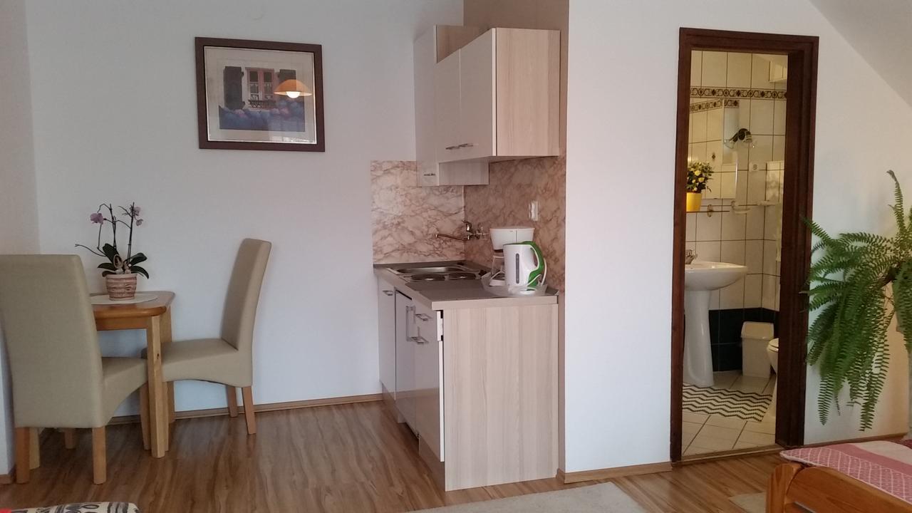 Majlath Vendeghaz Hotell Bük Exteriör bild
